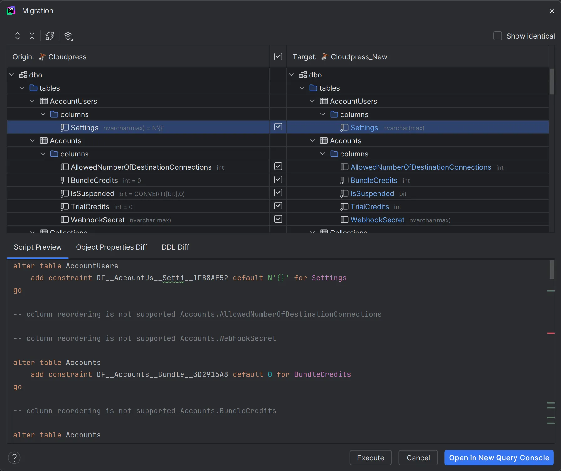 The schema comparison in DataGrip